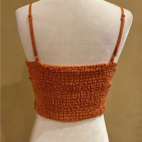 American Rag knitted cropped halter top size small - Picture 5 of 12